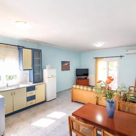 F & B Summer Collection - Apartment