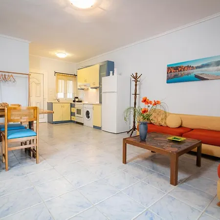 F & B Summer Collection - Apartment *