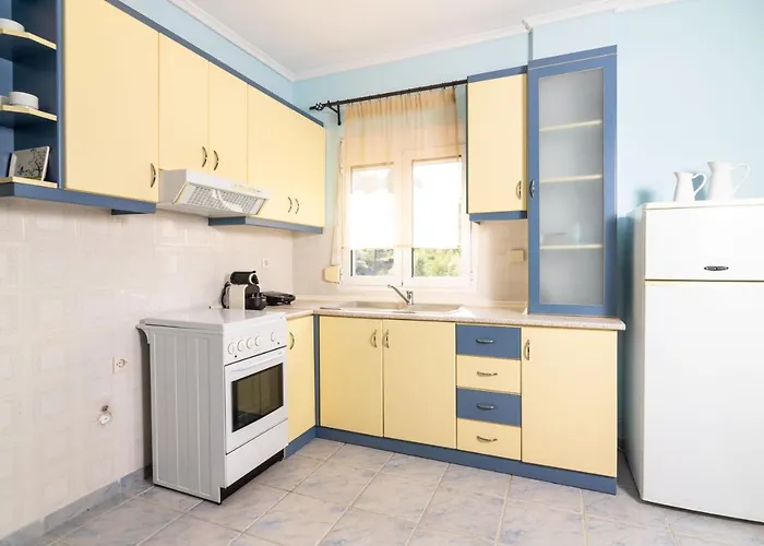 F & B Summer Collection - Lägenhet Paliouri