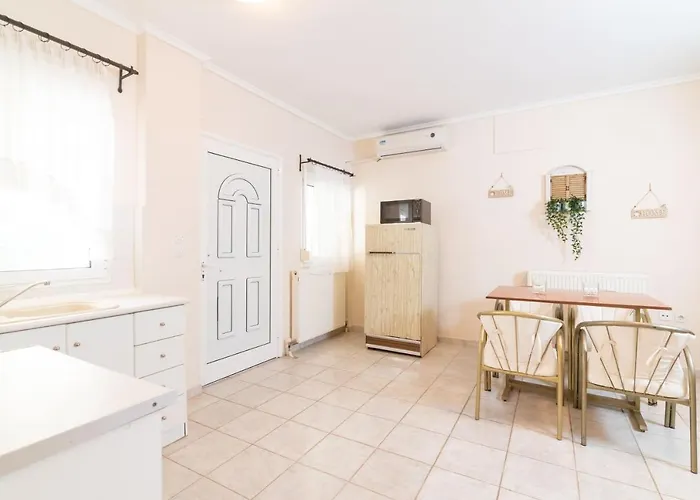 F & B Summer Collection - * Paliouri