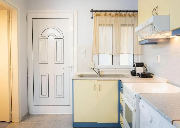 F & B Summer Collection - Lägenhet Paliouri