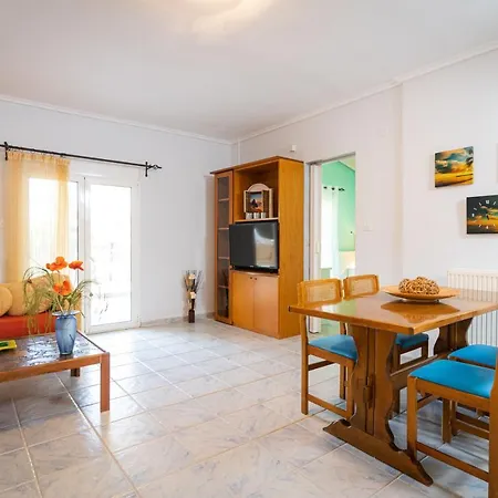 F & B Summer Collection - Apartment *