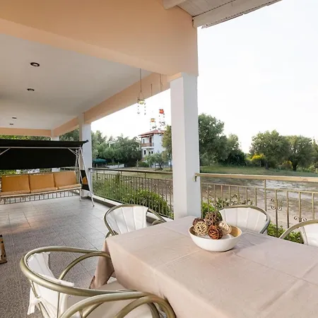 F & B Summer Collection - Apartment *