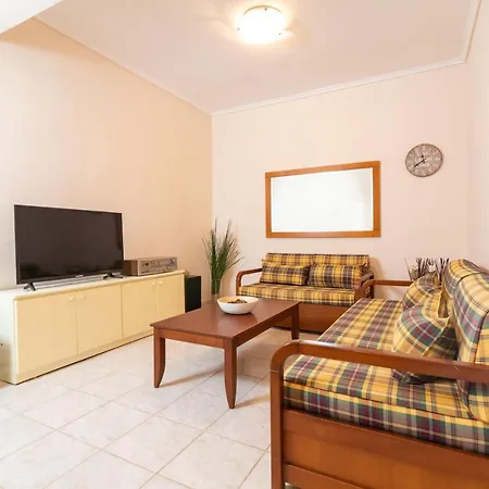 F & B Summer Collection - Apartment *